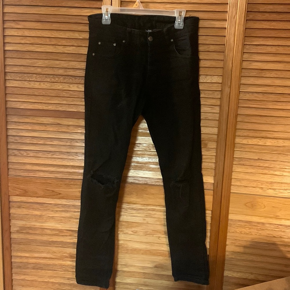Black Craze ripped skinny jeans (W 32)